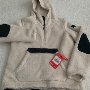 The North Face Campshire Hoodie